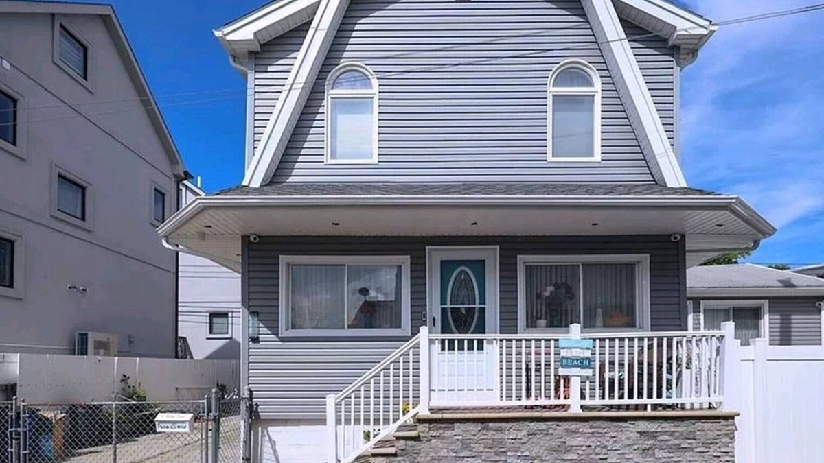 Brooklyn House | Luxurious House For Your Stay