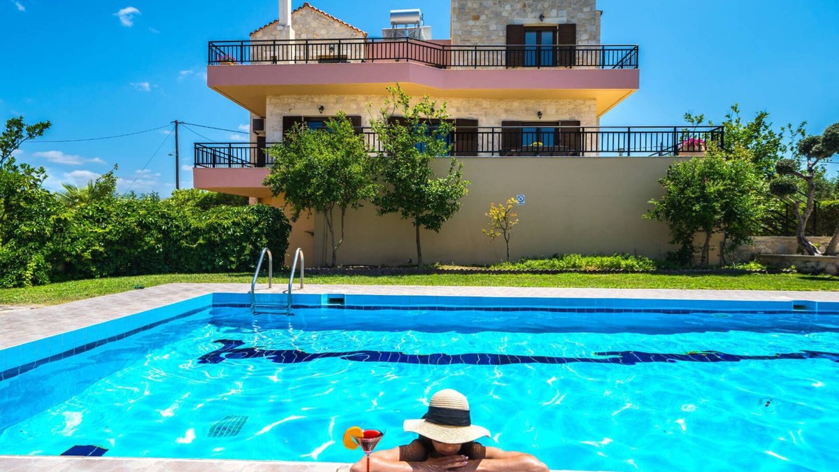 Asteri Villa | Luxurious house overlooking the Cretan mountains