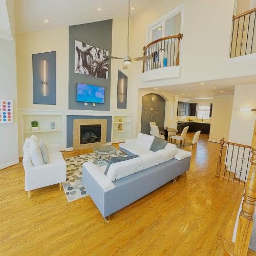 Woodlake - Briar Meadow House | Luxurious House Private Jacuzzi 5 Beds