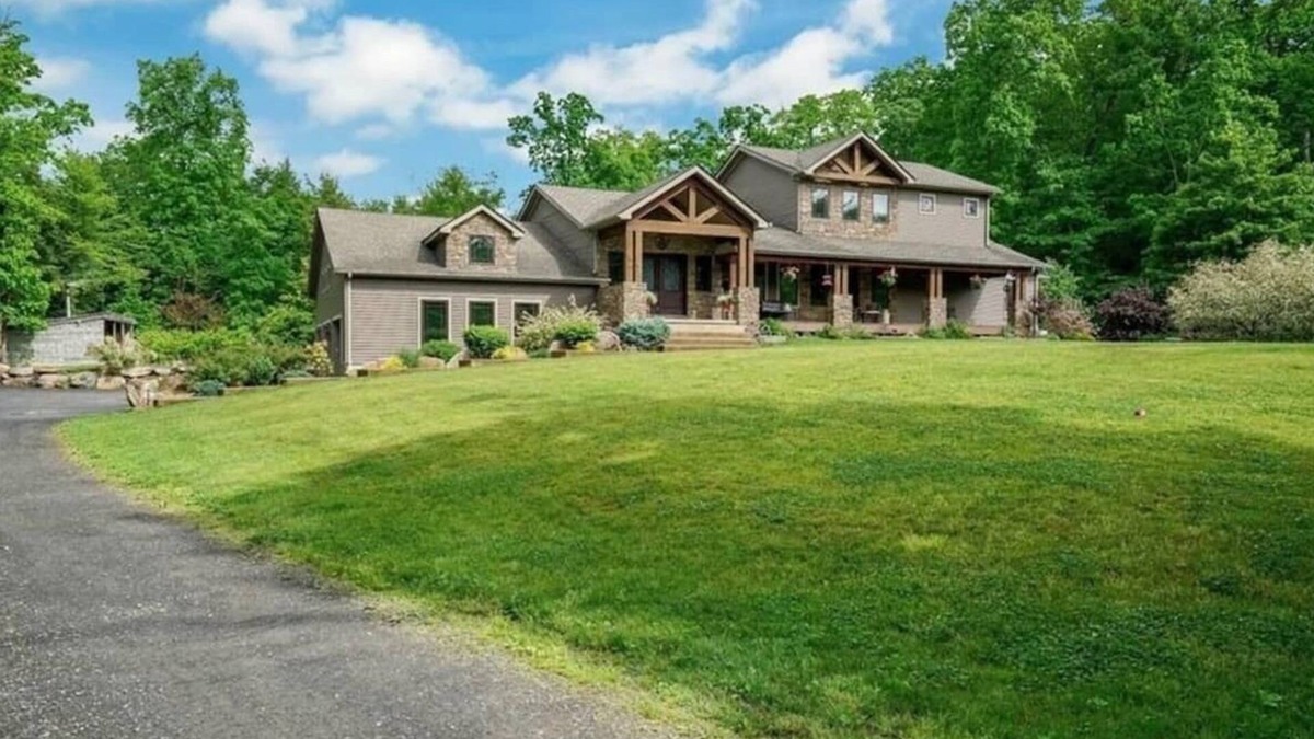 Pine Bush House | Luxurious Hudson Valley house 90min from NYC