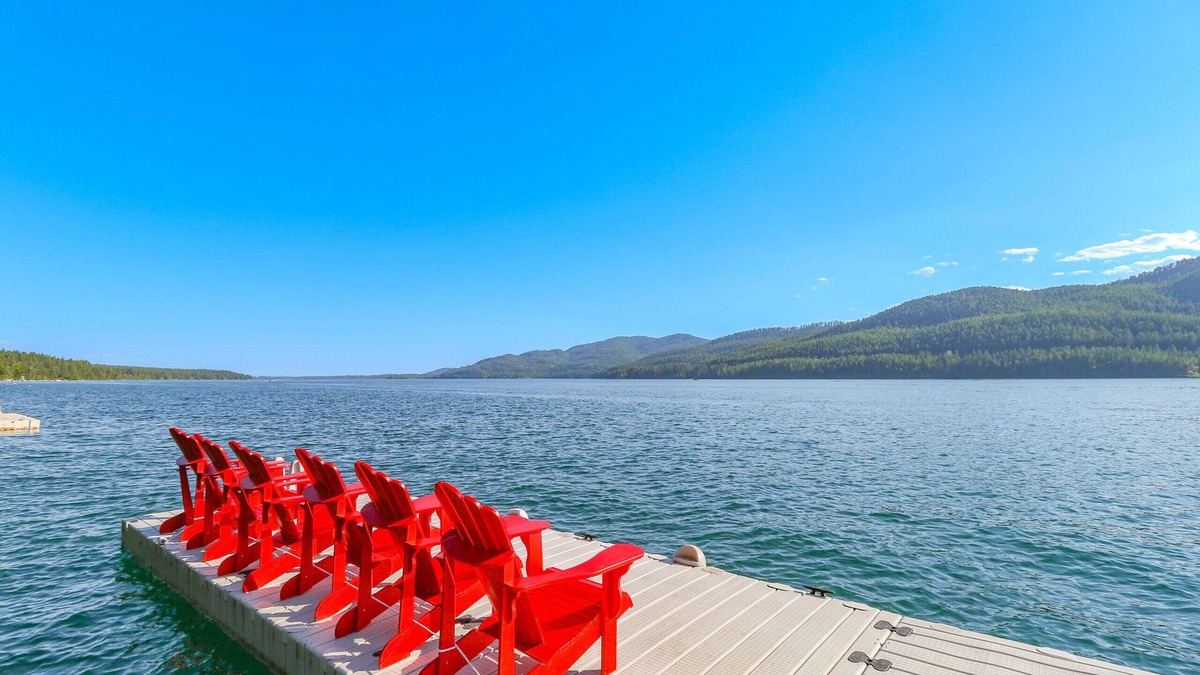 Whitefish House | Luxurious Lakefront Escape on Whitefish Lake
