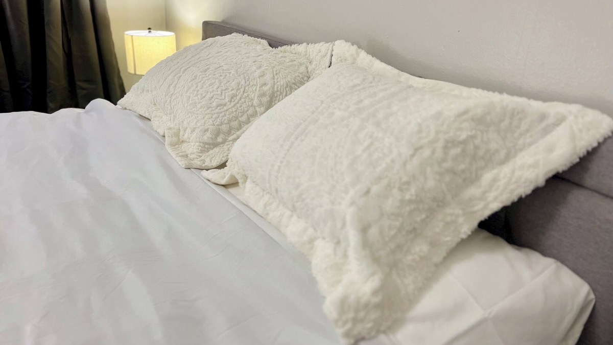 Waterbury Apartment | Luxurious, Large Apartment in Prime Location- Ideal for traveling professionals.