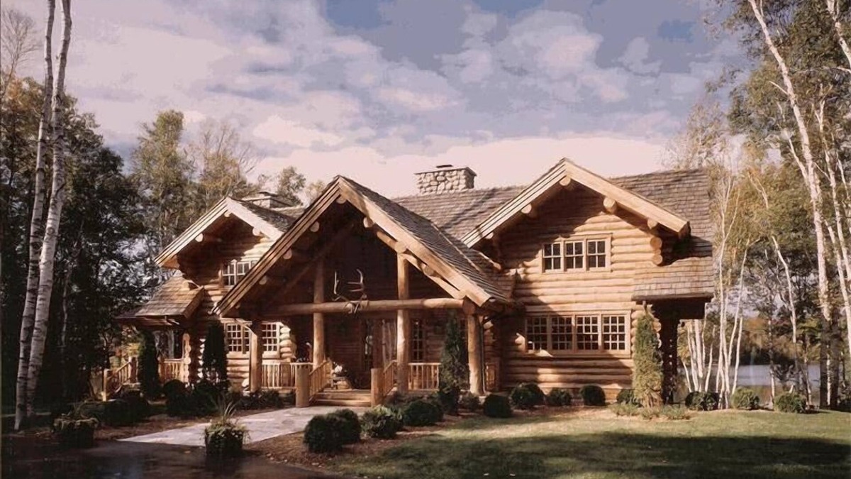 Charlevoix House | Luxurious Log Home on Private Lake just 10 minutes from charlevoix