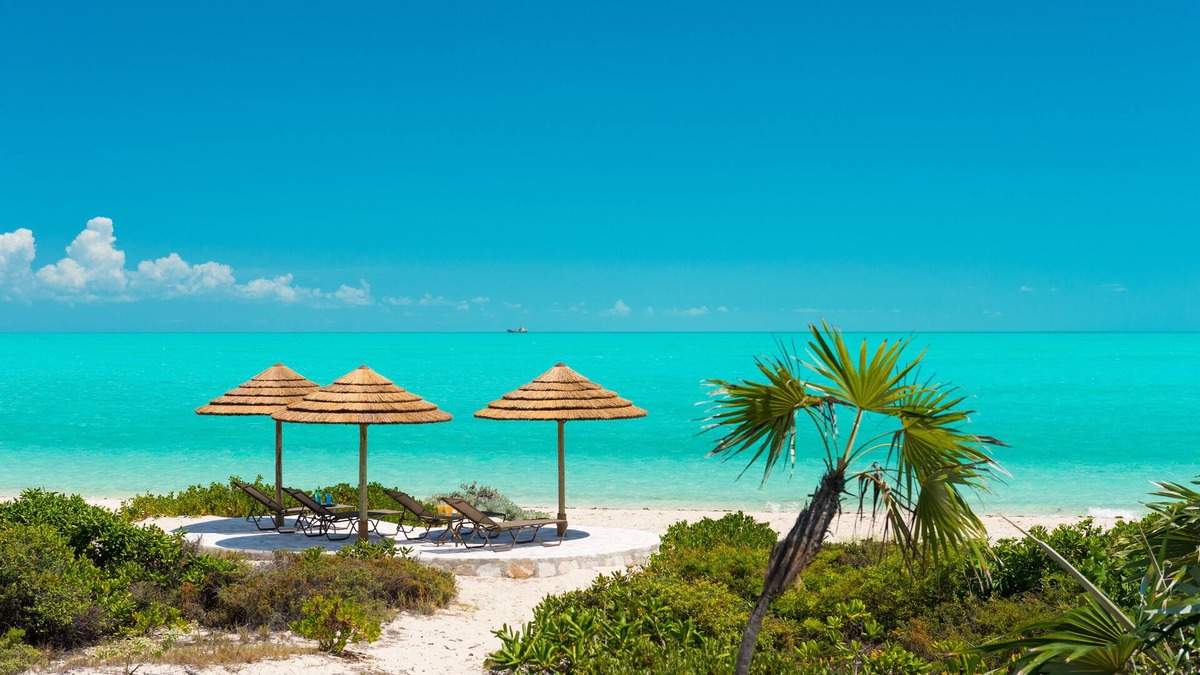Long Bay Villa | Luxurious Mediterranean Beach Front Villa Located On Long Bay Beach