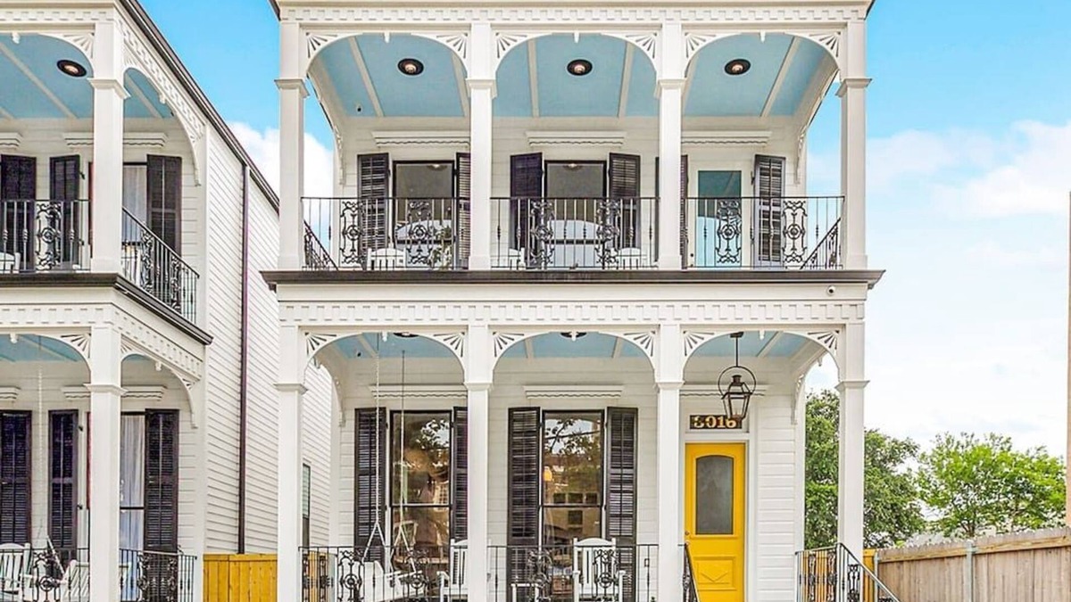 Mid-City House | Luxurious Mid City Classic Home On Streetcar Line Free Parking