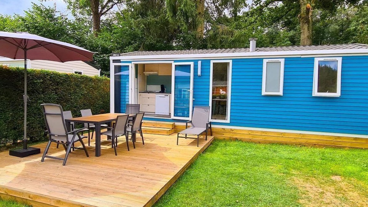 Luxembourg Ardennes House | Luxurious mobile home at Resort Walsdorf, Luxembourg, for 7 guests. Ideal for nature and culture lovers.