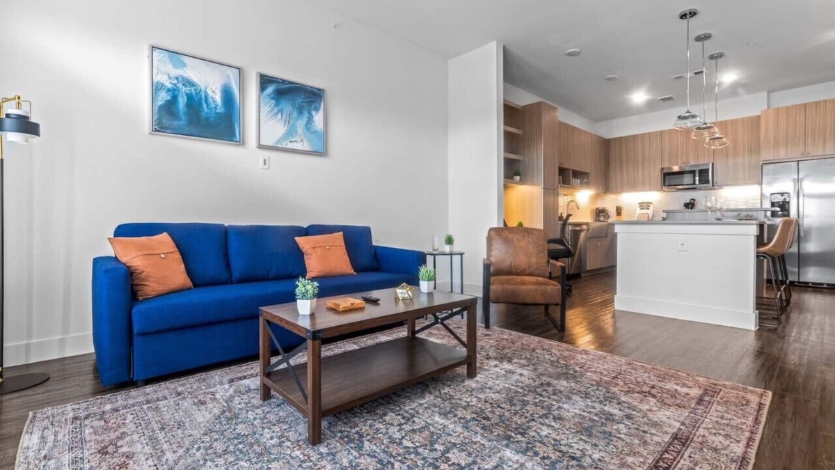 West Oak Hill Apartment | Luxurious New Unit|1Bd1Ba|Pool, Golf Sim 10