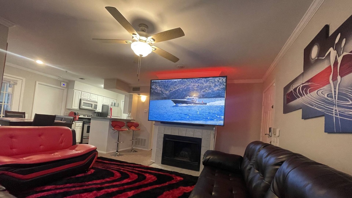 Buford Highway Apartment | LUXURIOUS ONE BEDROOM SUITE❤️