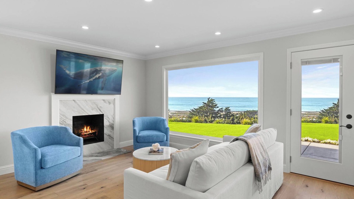 Linda Mar House | Luxurious Private Coastal Home – Hot Tub & Ocean Views Near San Francisco