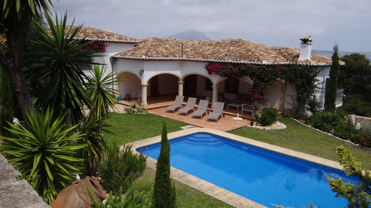 Javea Villa | LUXURIOUS SEA VIEW VILLA IN THE TOSALET AREA