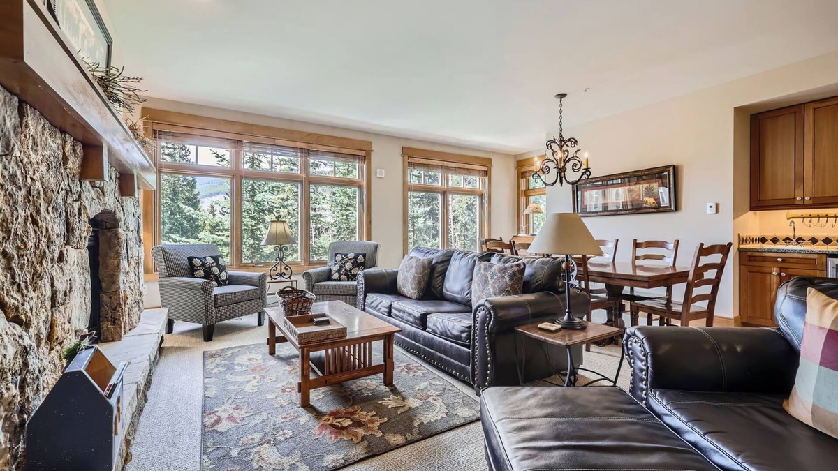 River Run Condo | Luxurious Ski-In/Ski-Out Condominium in the Heart of Mountain Paradise