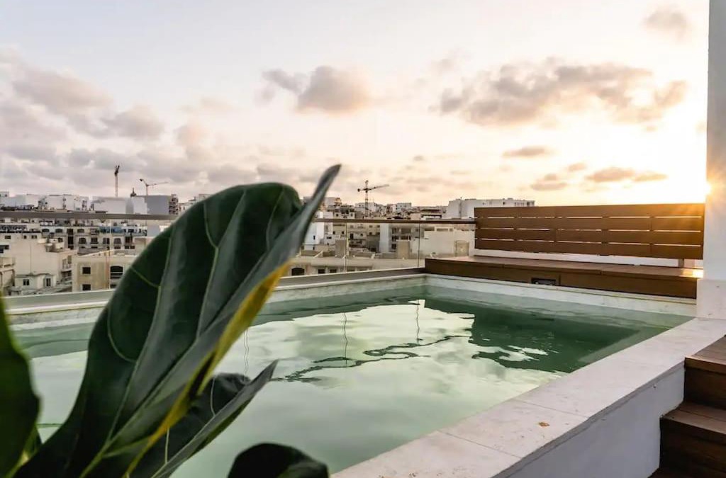 Msida Apartment | Luxurious & Stylish Penthouse with Private Pool