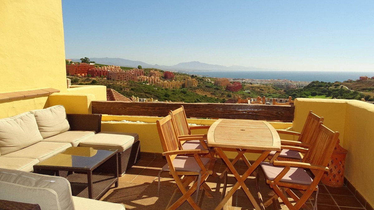 Manilva Apartment | Luxurious super equipped apartment - Magnificent sea view - 5 swimming pools - Brand new!