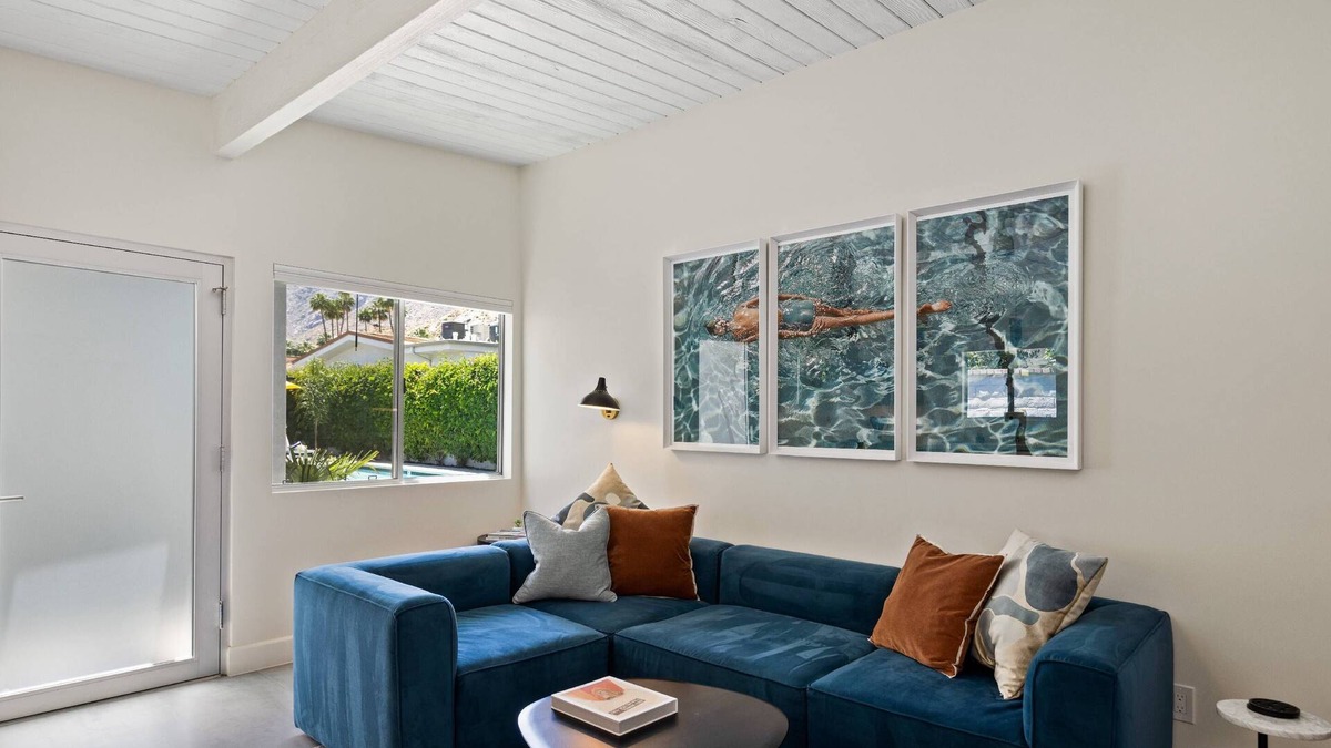 Historic Tennis Club Condo | Luxurious Tennis Club Bungalow 3 with Mountain Views and Walks to Downtown Palm Springs!
