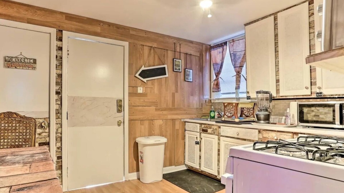 Newark Apartment | Luxurious Tranquil Home-10 minutes downtown