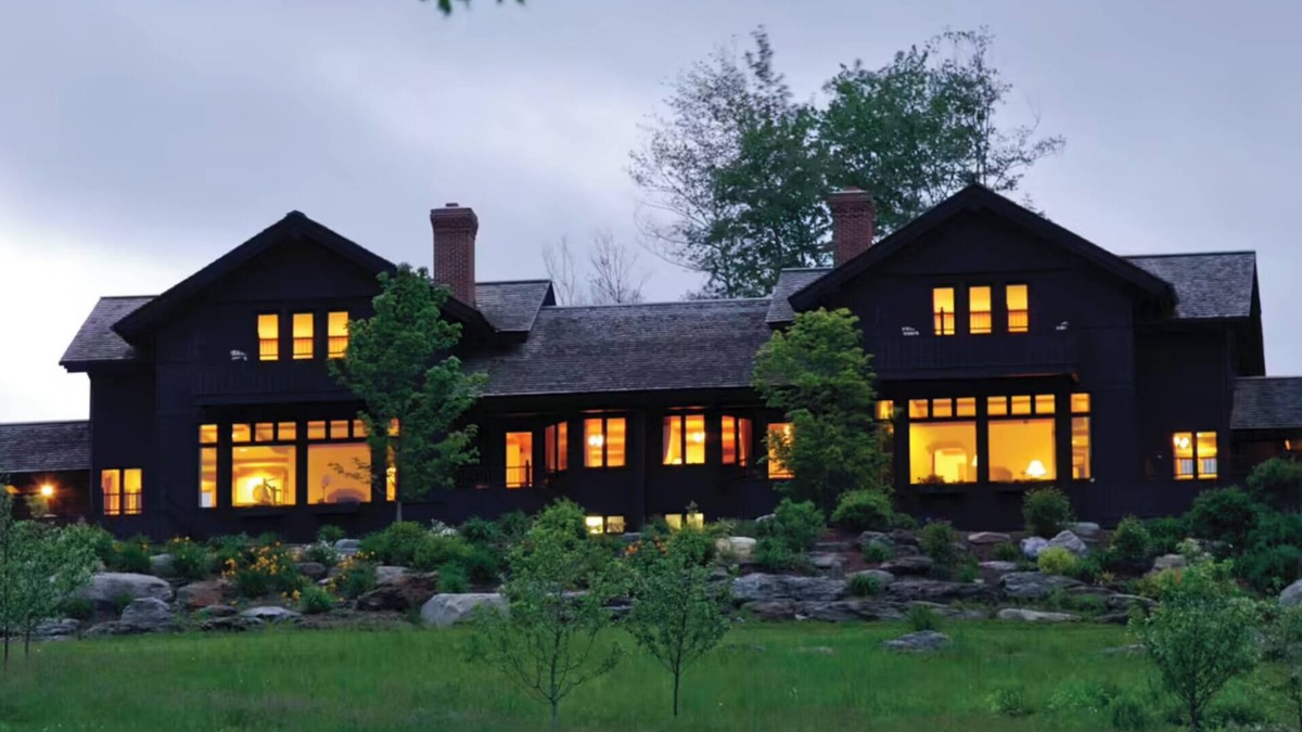 Moscow Villa | Luxurious Trapp Family Lodge 3-bedroom Villa: Nordic ski from your front door
