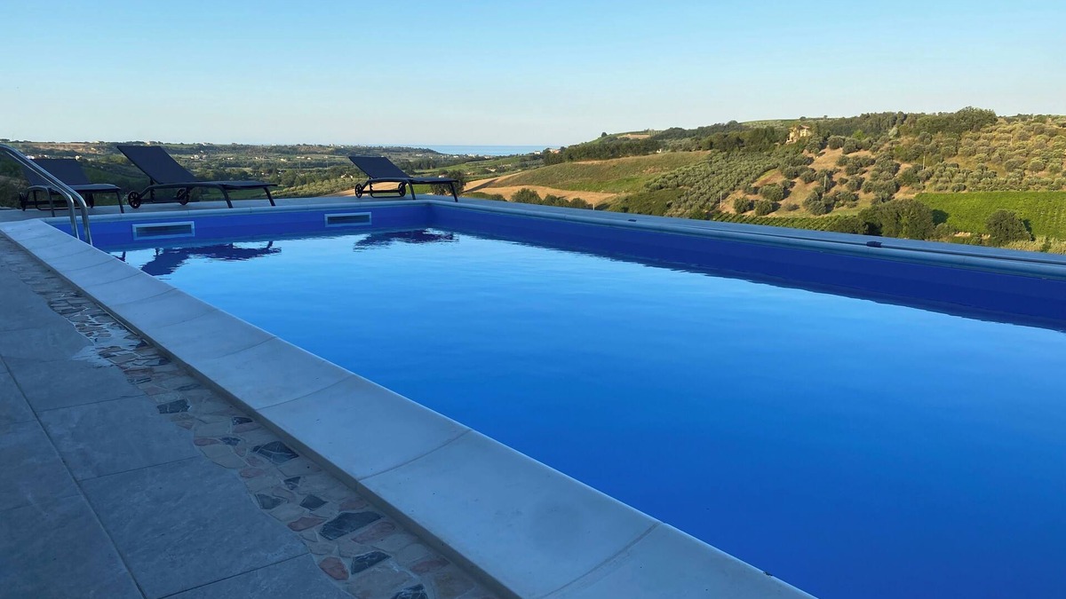 Torino di Sangro Villa | Luxurious villa with sea view and private pool