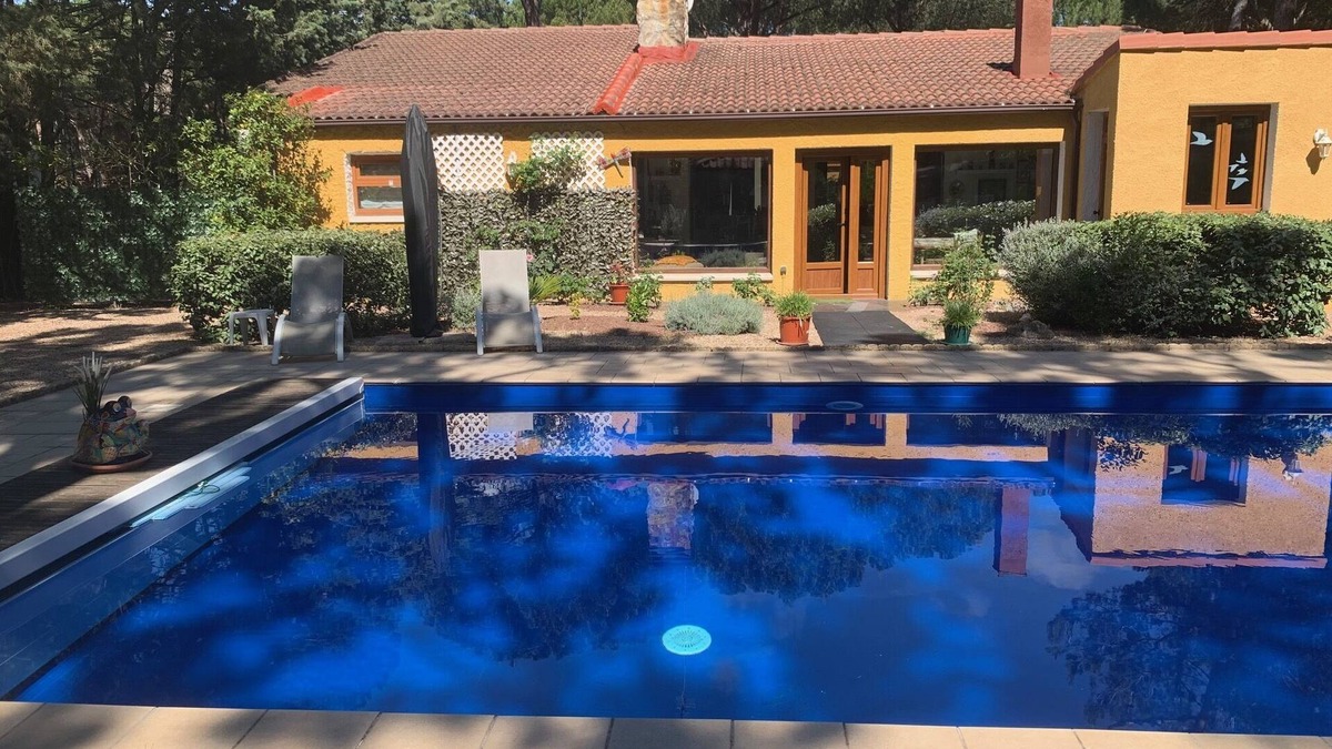 Urbanizacion El Montico Villa | Luxurious villa with private pool in urbanization with security - VUT 47-121