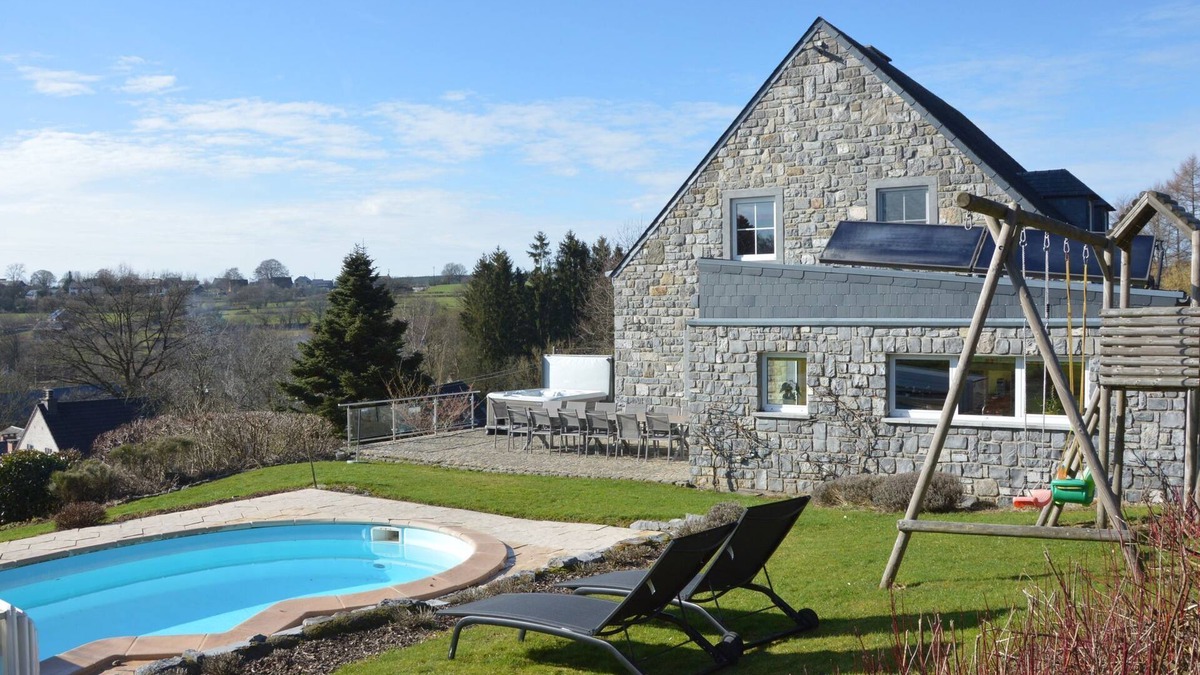 Francorchamps Villa | Luxurious Villa with Pool in the Ardennes