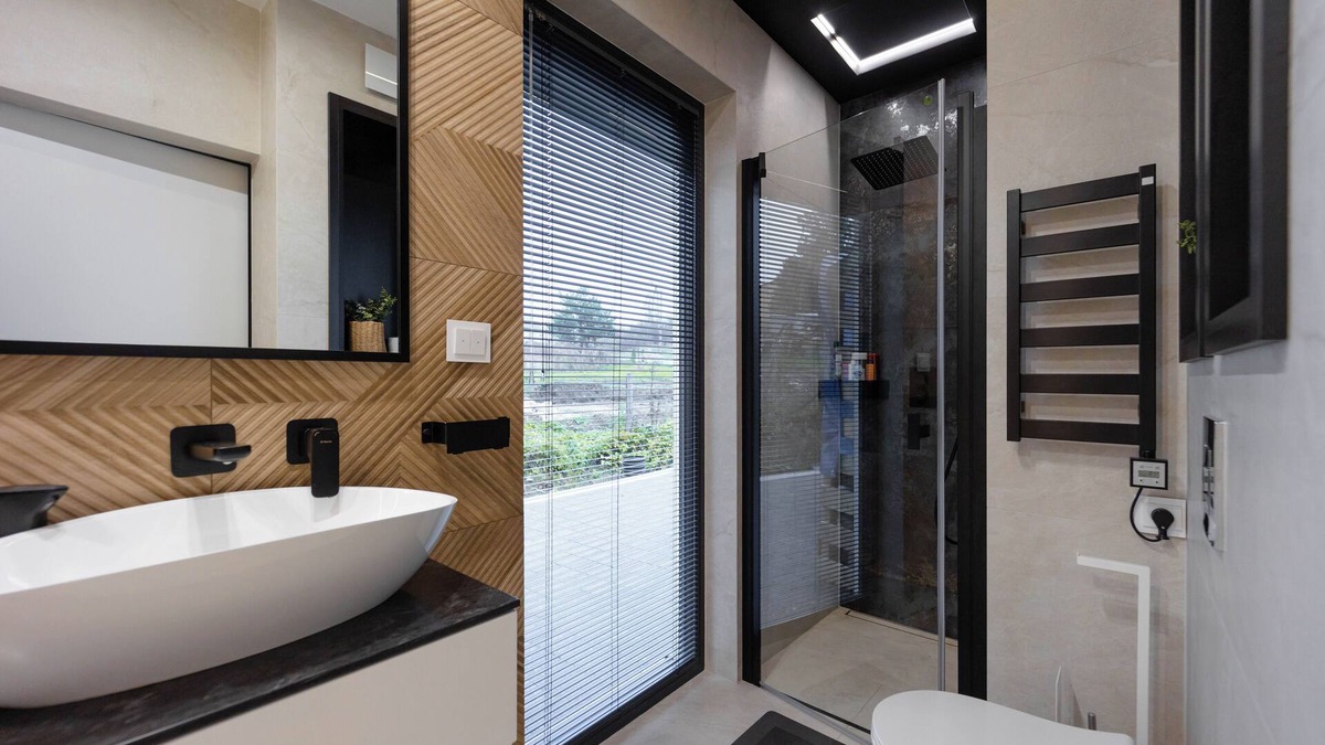 Trzebinia Villa | Luxurious villa with heated pool near Energylandia, Kraków and Auschwitz