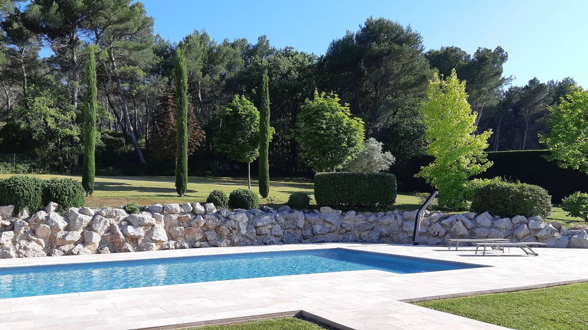 Cabries Villa | Luxurious villa with pool and fireplace in the heart of the Aix countryside
