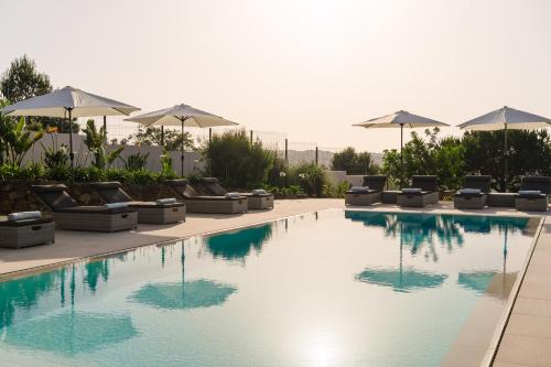 Triana Villa | Luxurious Wine Country Villa - Near Lisbon