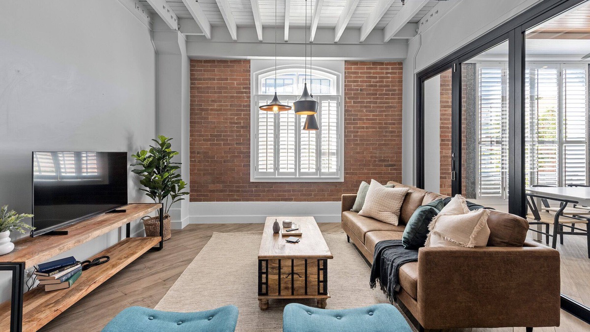 Teneriffe Apartment | Luxurious Woolstore Living! ~Teneriffe