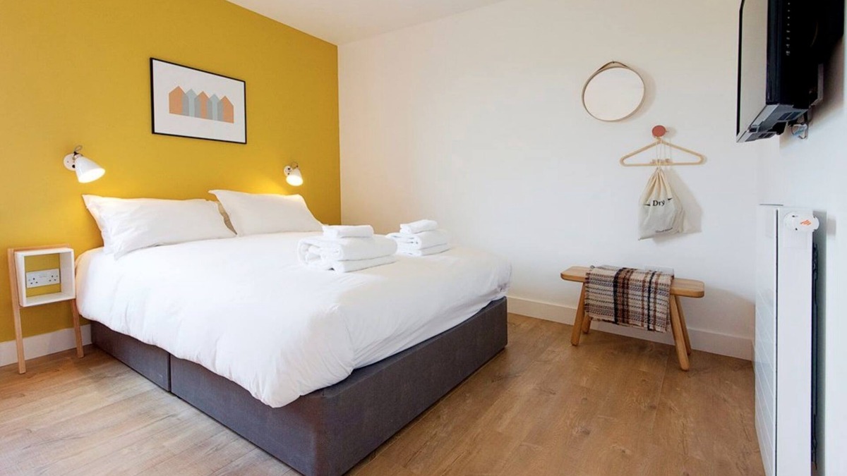 John O'Groats Apartment | Luxury 1 Bed Room Stylish and contemporary double room with private bathroom within the iconic Inn a