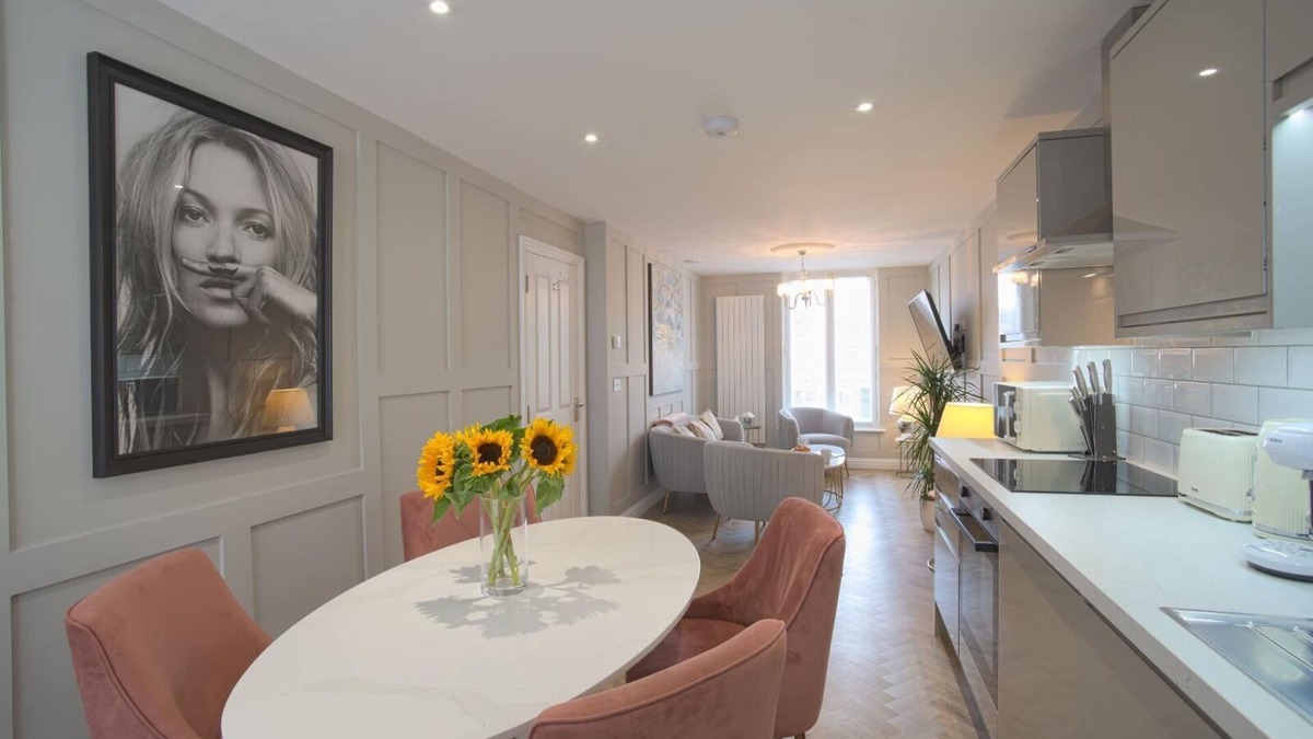 Dunstable Apartment | Luxury 1 Bedroom Serviced Apartment in Dunstable
