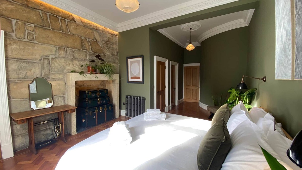 Glasgow Westend Apartment | Luxury 1 bedroom stay in the heart of the West End