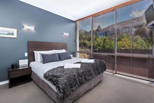 Queenstown Hotel | Luxury 1 Bedroom Studio