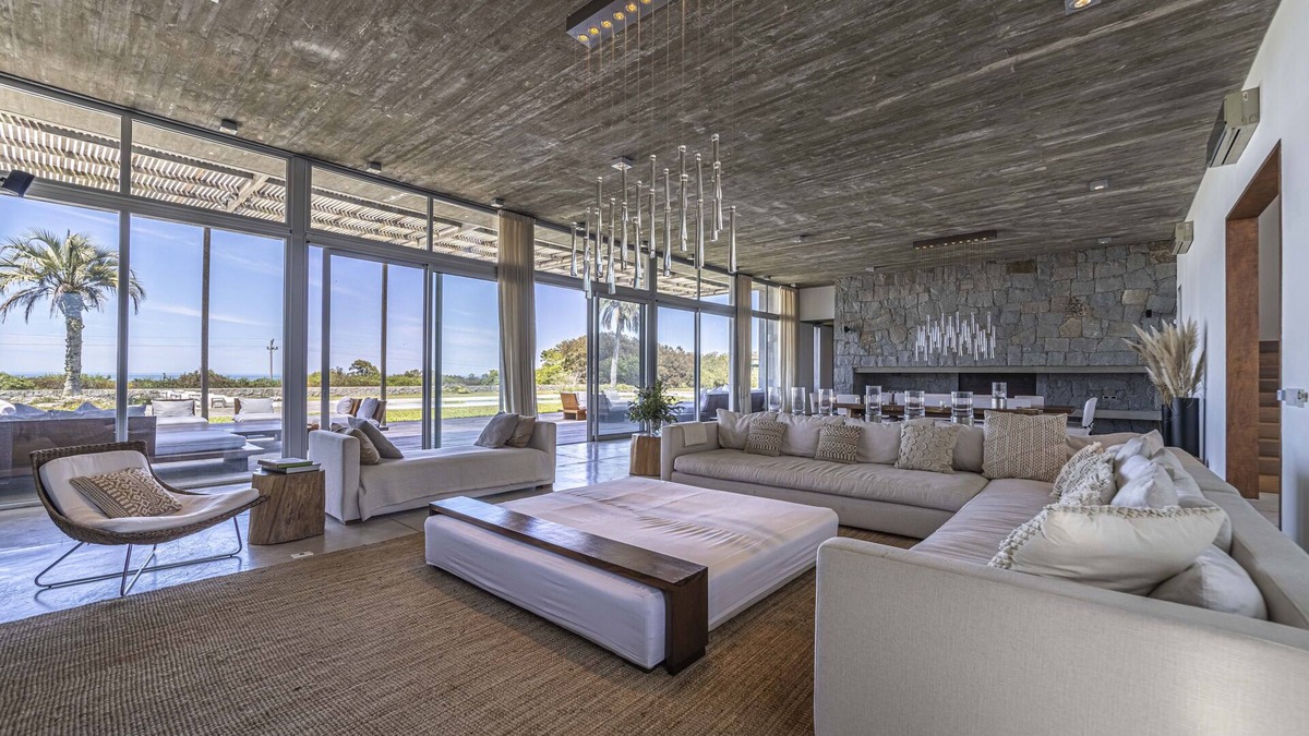 Jose Ignacio House | Luxury 10,000 sq ft modern house with breathtaking ocean views and every amenity