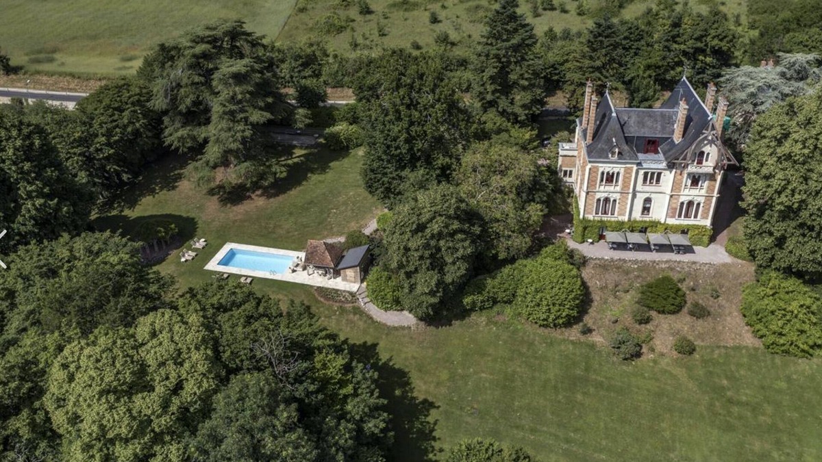 La Roche-Posay House | Luxury 19th-century French château in the Loire Valley