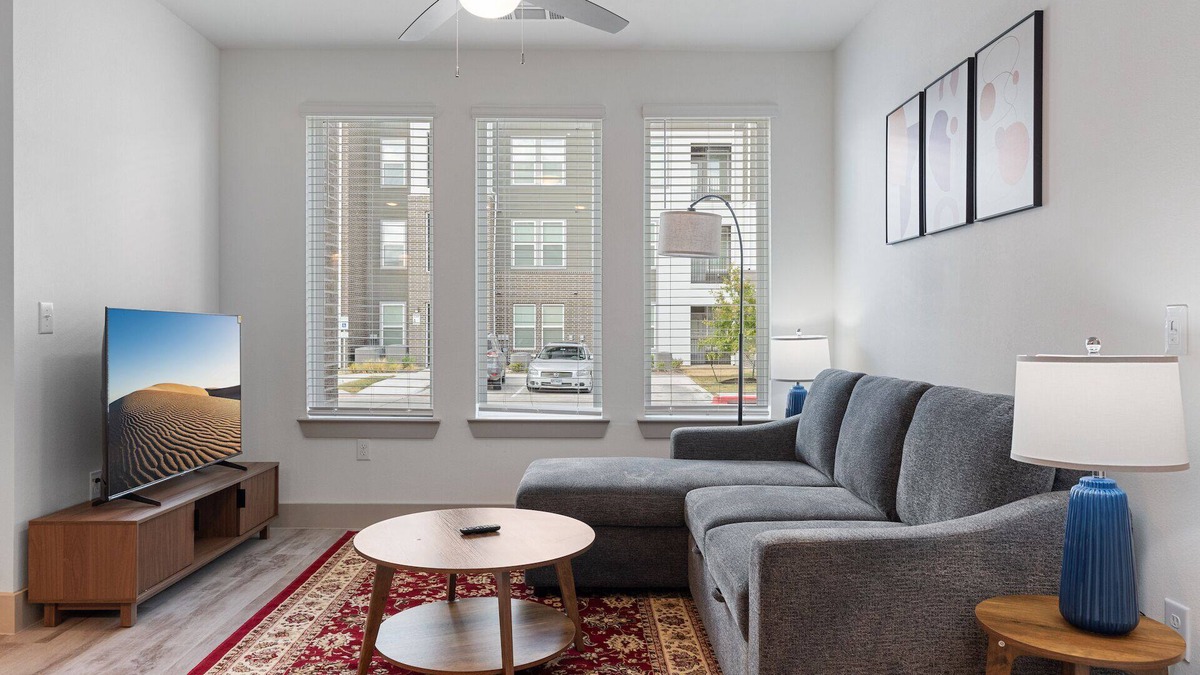 Vista Del Pueblo Apartment | Luxury 1BD/1BA Next to Airport 8653
