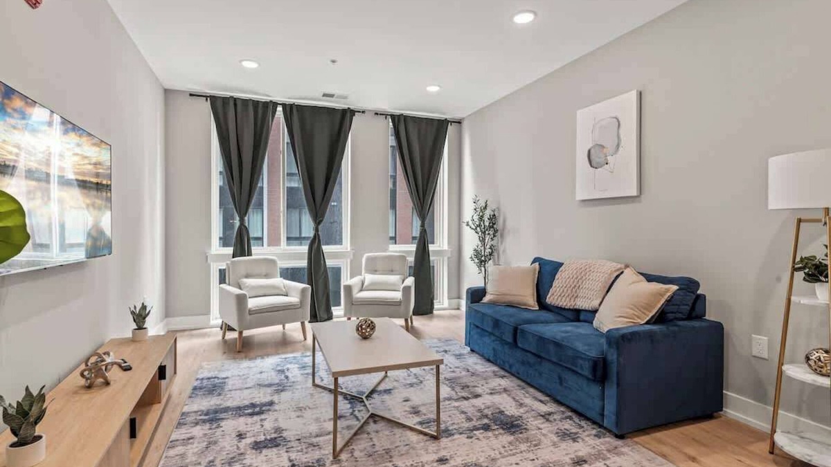 Northern Liberties Apartment | Luxury 1BD | 3 Beds | Northern Liberties