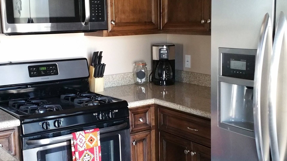 Apache Junction House | Luxury 1BR, 1BA Guest Casita With Glorious Superstition Mtn View!
