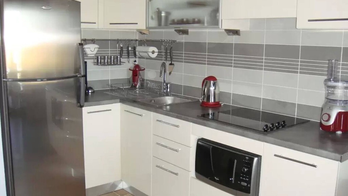 L'Ile-Rousse Apartment | LUXURY 2* AIR-CONDITIONED APARTMENT 300 M FROM THE BEACH