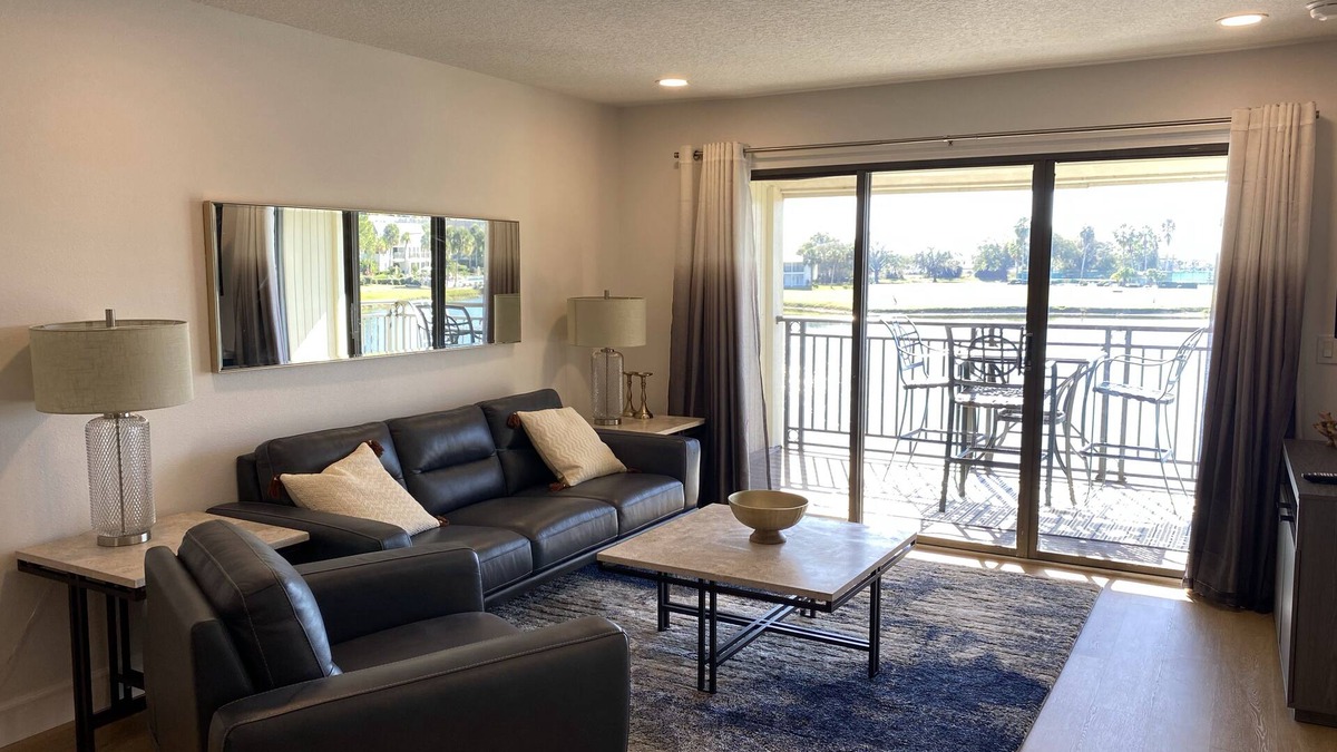 Wesley Chapel Condo | Luxury 2 BDRM Condo in Gated Golf Course Community ~ Water/Golf Course views
