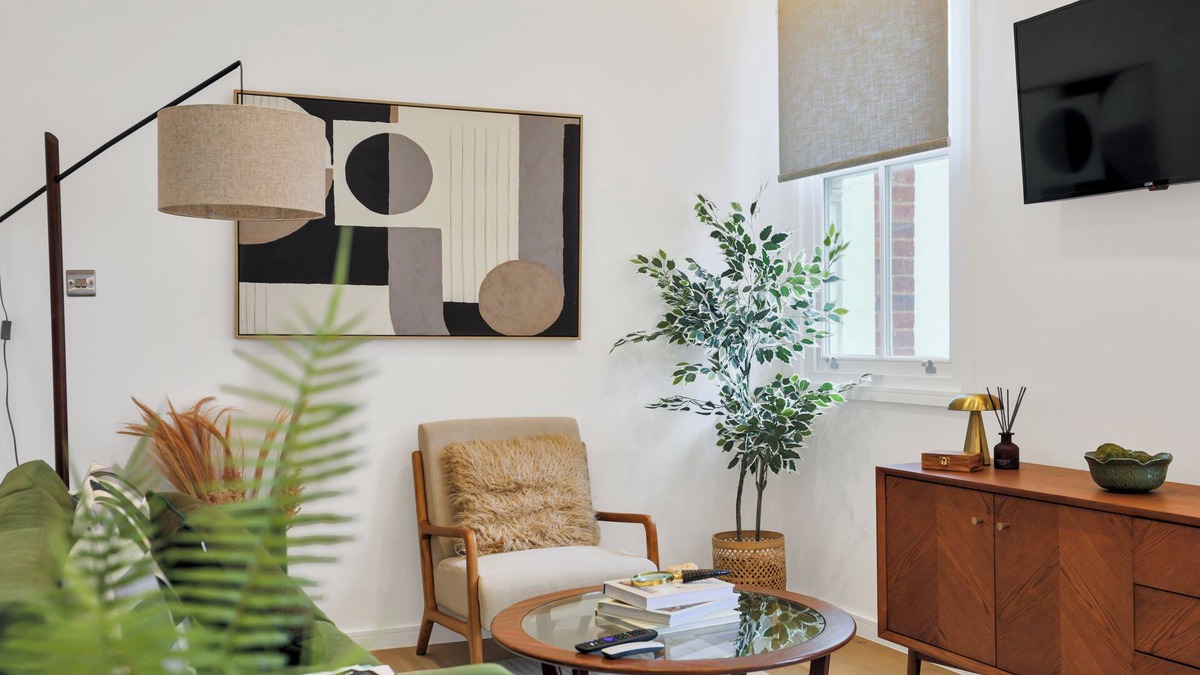 Abingdon Apartment | Luxury 2-Bed, 2-Bath Apartment in Kensington – Perfect for a Stylish Stay