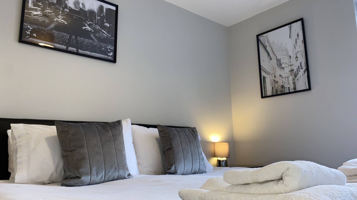 Moseley Apartment | Luxury 2 Bed Apartment in Moseley Birmingham