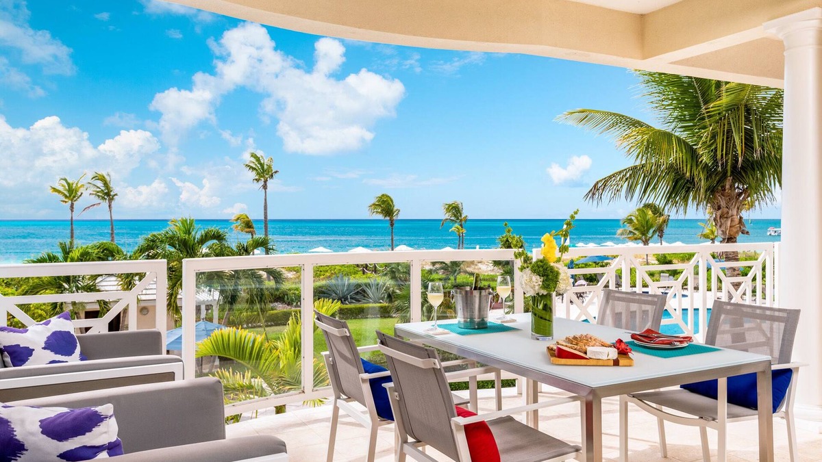 Grace Bay Condo | Luxury 2 bed condo at The Grandview on Grace Bay beach - Sept Special Offer!