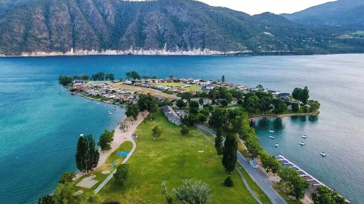 Wapato Point Resort | Luxury 2 Bedroom and 2 Bathroom Unit with Full Amenities