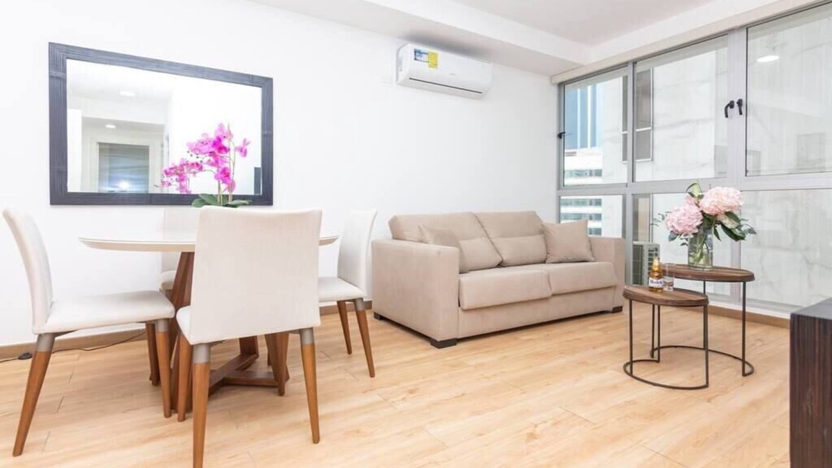 Marbella Apartment | Luxury 2 bedroom apt free parking