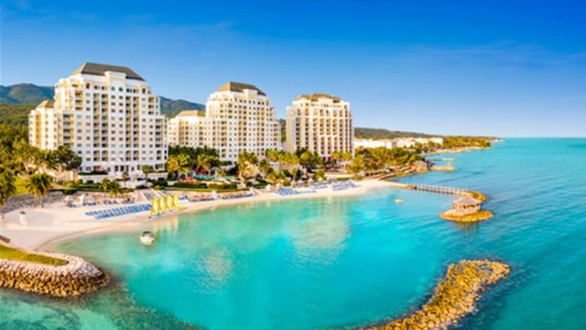 Montego Bay Condo | Luxury 2 BR 2.5BA in optional all-inclusive resort high floor beachfront tower