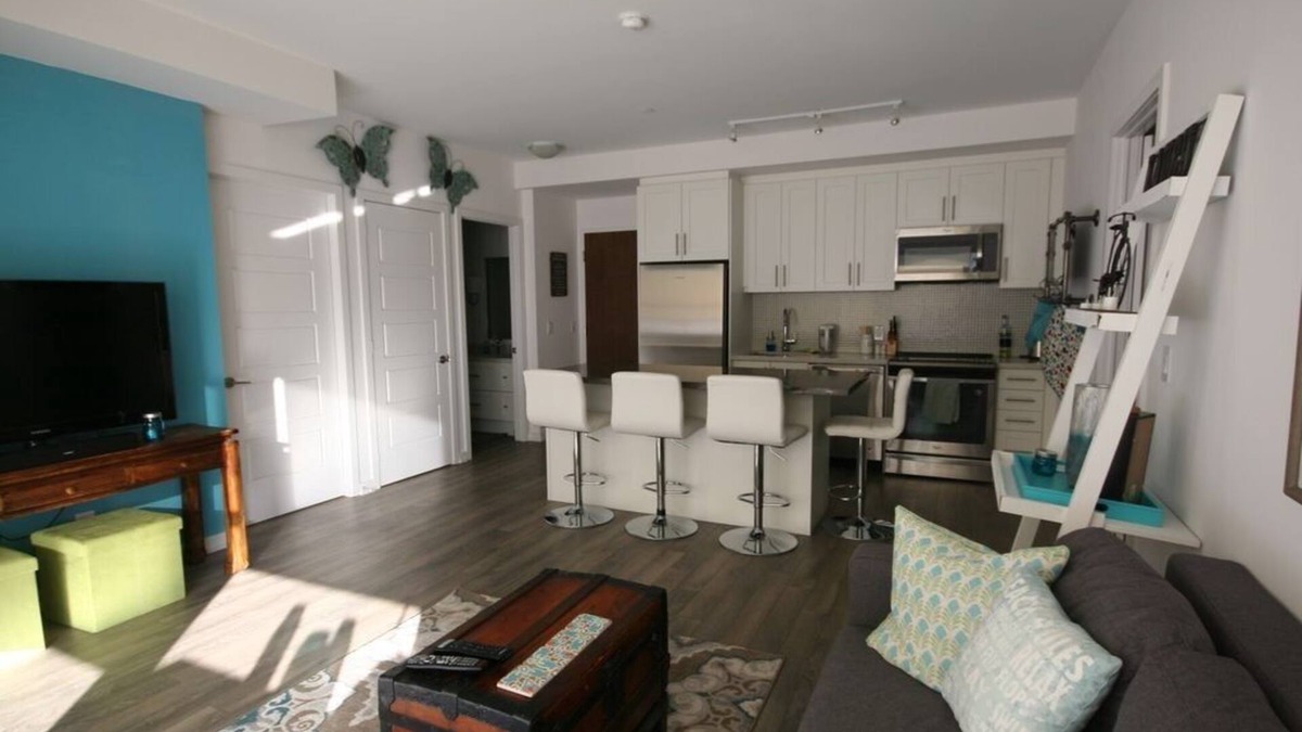 Innisfil Condo | Luxury 2 BR condo in Friday Harbour Resort - Lake Simcoe