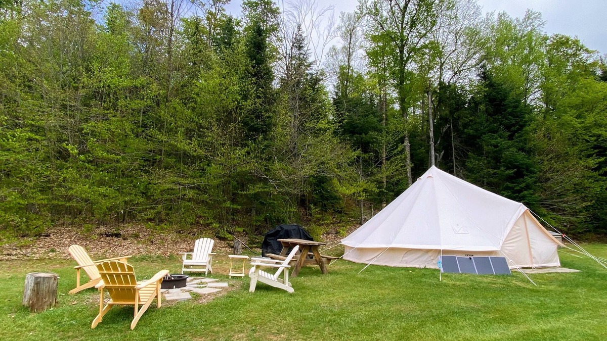 Weslemkoon RV Rental | Luxury 22ft Bell Tent | Weslemkoon Lake | Pond and Forest Views | Lake Access