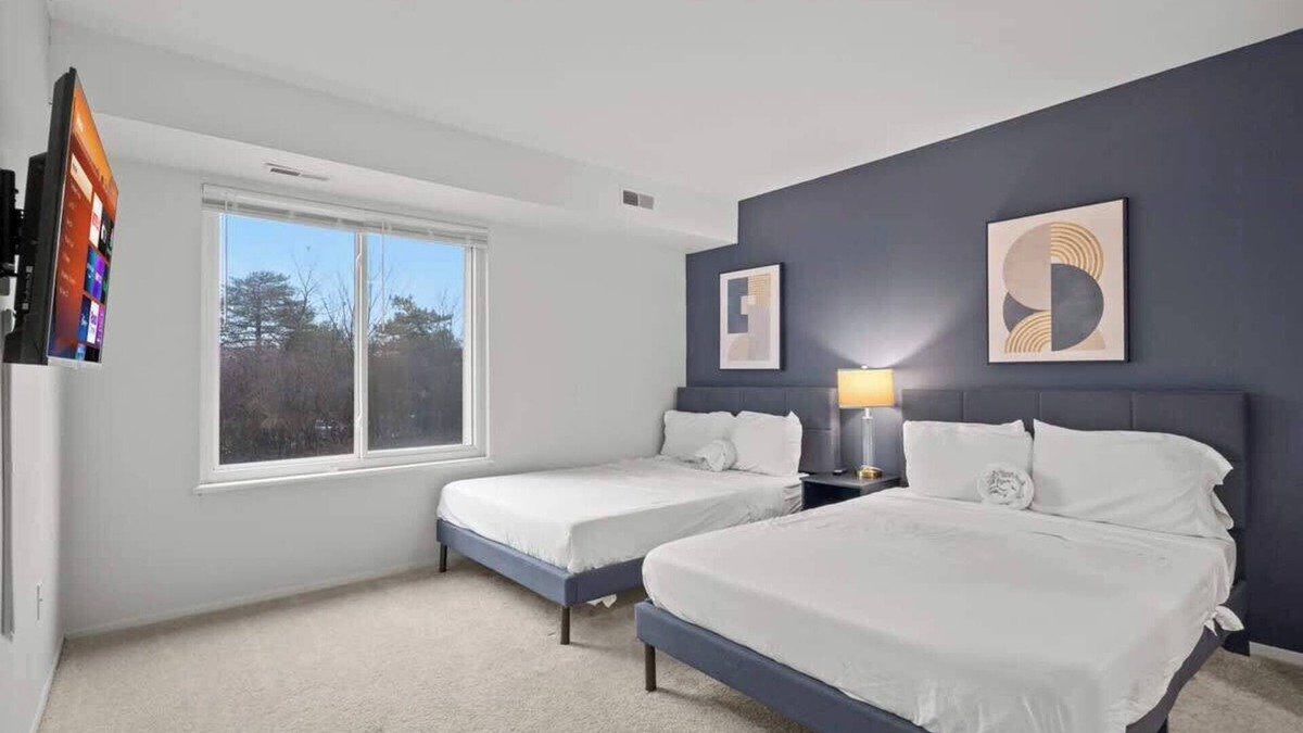 Bryant Pattengill West Apartment | Luxury 2BD | DT Ann Arbor | 3 Beds | Free Parking