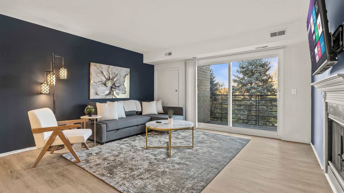 Bryant Pattengill West Apartment | Luxury 2BD | DT Ann Arbor | 3 Beds | Free Parking