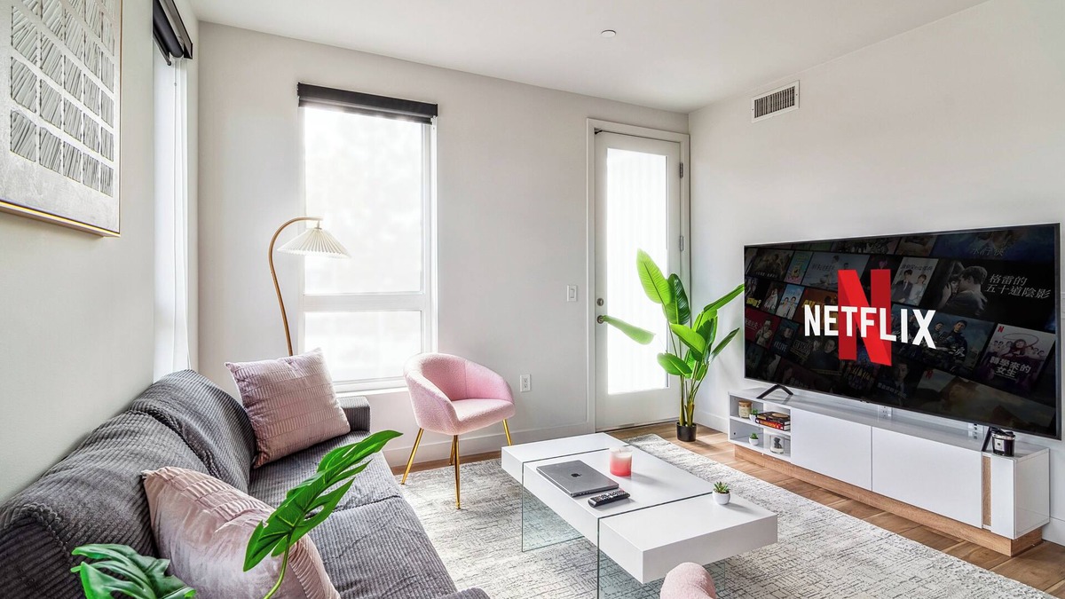Del Rey Apartment | Luxury 2bdr in Culver City with Pool, Gym, Free Parking