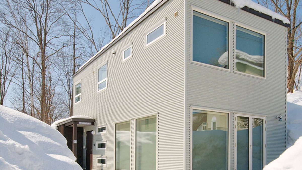 Hirafu House | Luxury 3 Bed Ski Chalet with Breathtaking Views, Niseko Chalet 1002